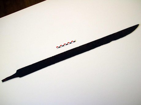 کشف شمشیر 1200 ساله وایکینگ‌ها